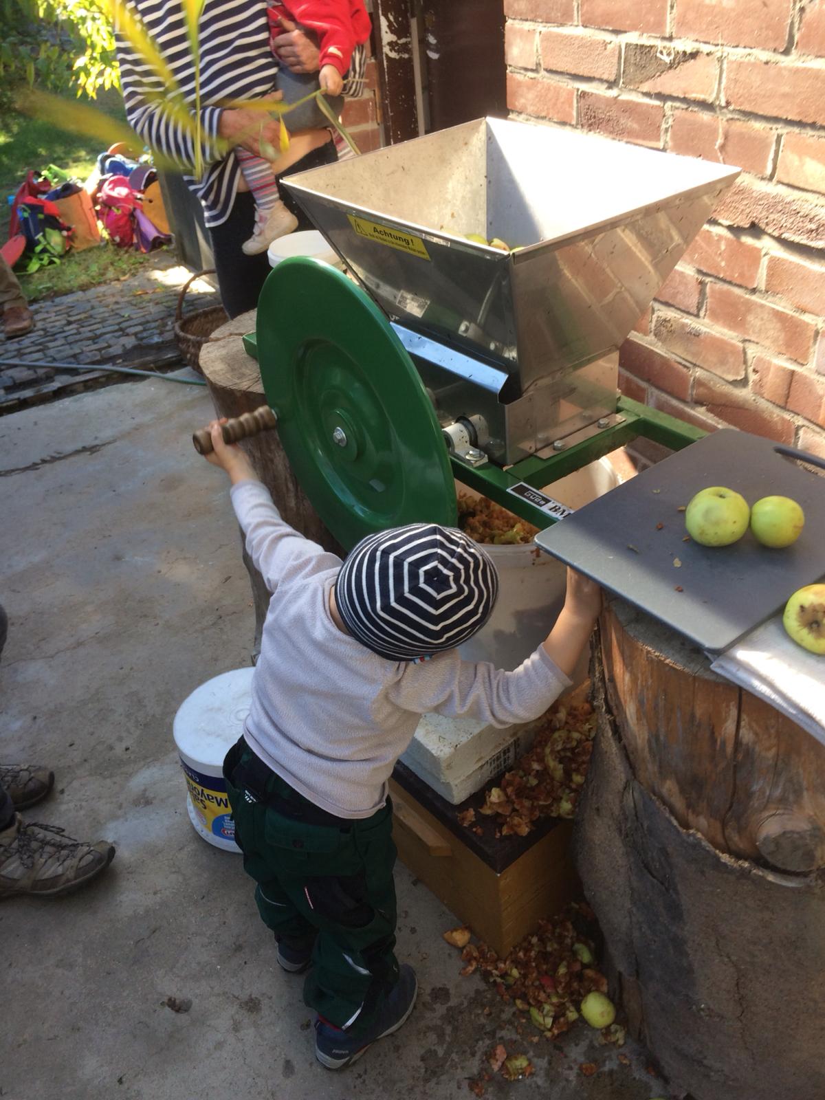 whatsapp-image-2018-09-27-at-15 33 161 whatsapp-image-2018-09-27-at-15 33 161