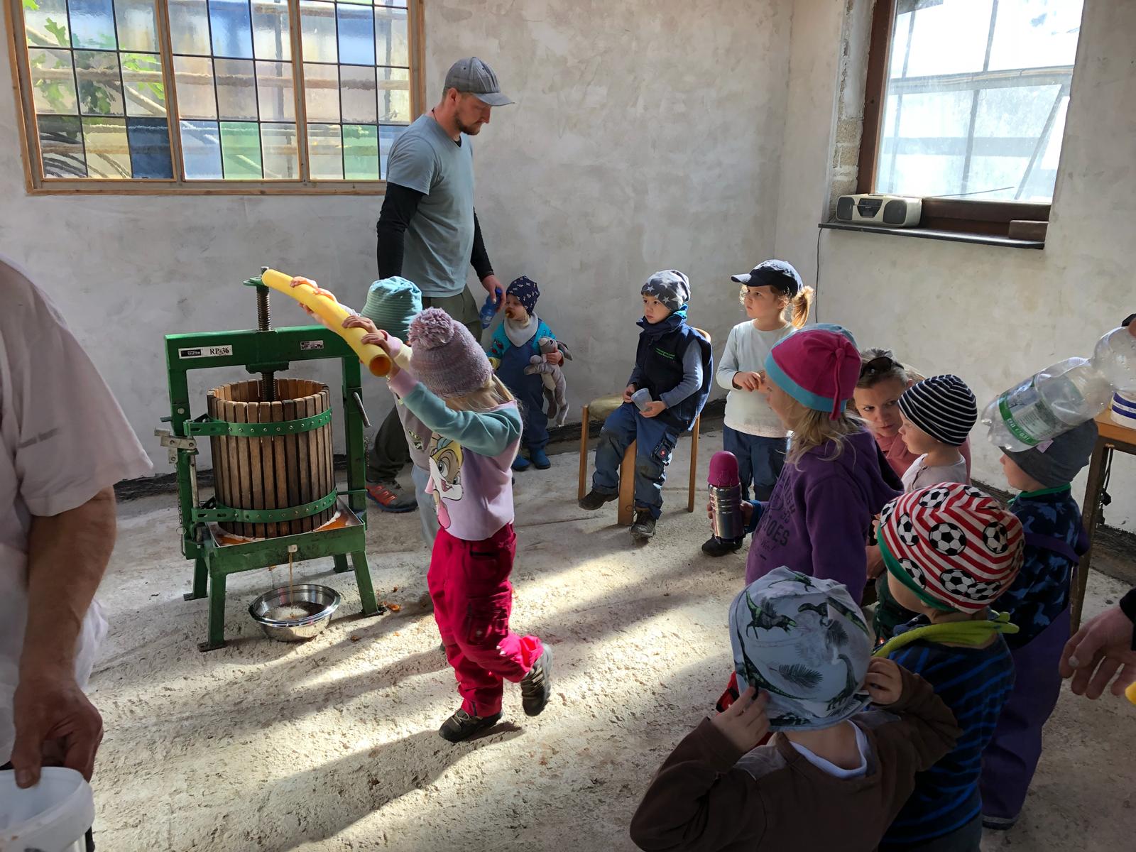 whatsapp-image-2018-09-27-at-17 00 11 whatsapp-image-2018-09-27-at-17 00 11